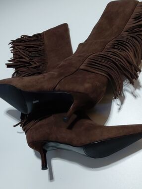 MODATOPE  Women's Brown Suede  Fringe Pointed-Toe Knee High  Boots Size 6.5